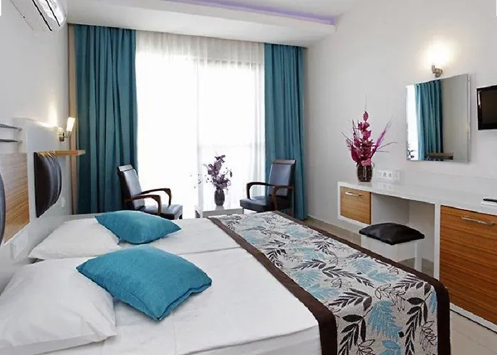 فندق Kleopatra Ada 3*