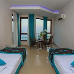 Kleopatra Ada Szálloda Alanya