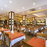 Szálloda Kleopatra Ada Alanya