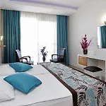 Hotel Kleopatra Ada 3*