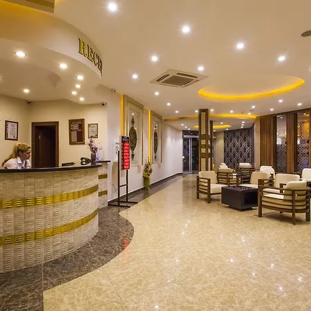 Hotel Kleopatra Ada 3*