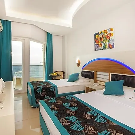 Kleopatra Ada 3*