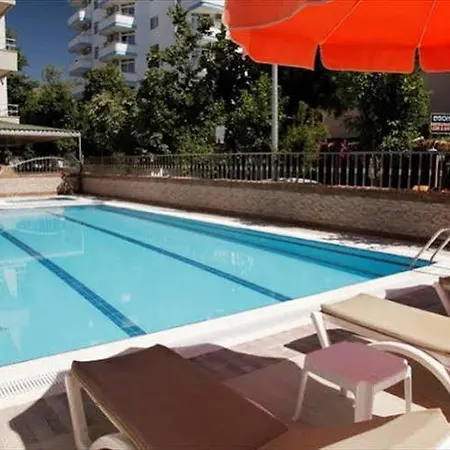 Kleopatra Ada Szálloda Alanya