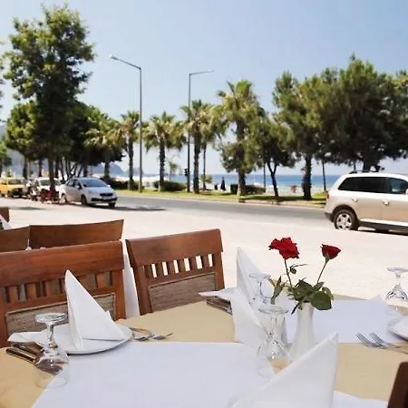 Kleopatra Ada 3* Alanya