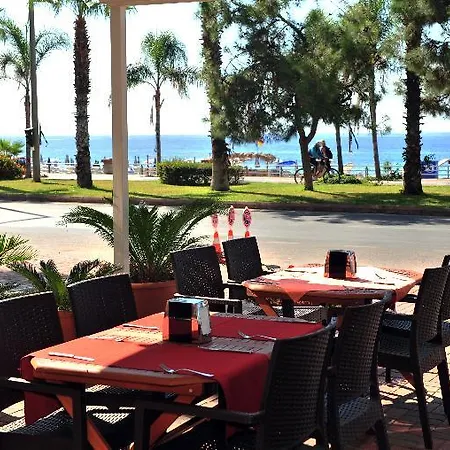 Kleopatra Ada Отель