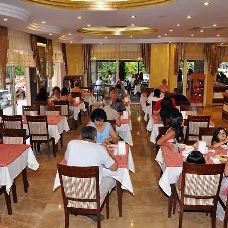 Kleopatra Ada Szálloda 3*