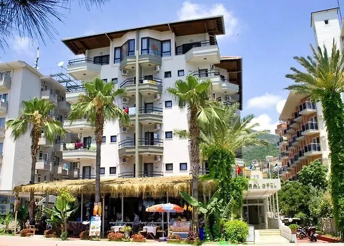 Hotel Kleopatra Ada